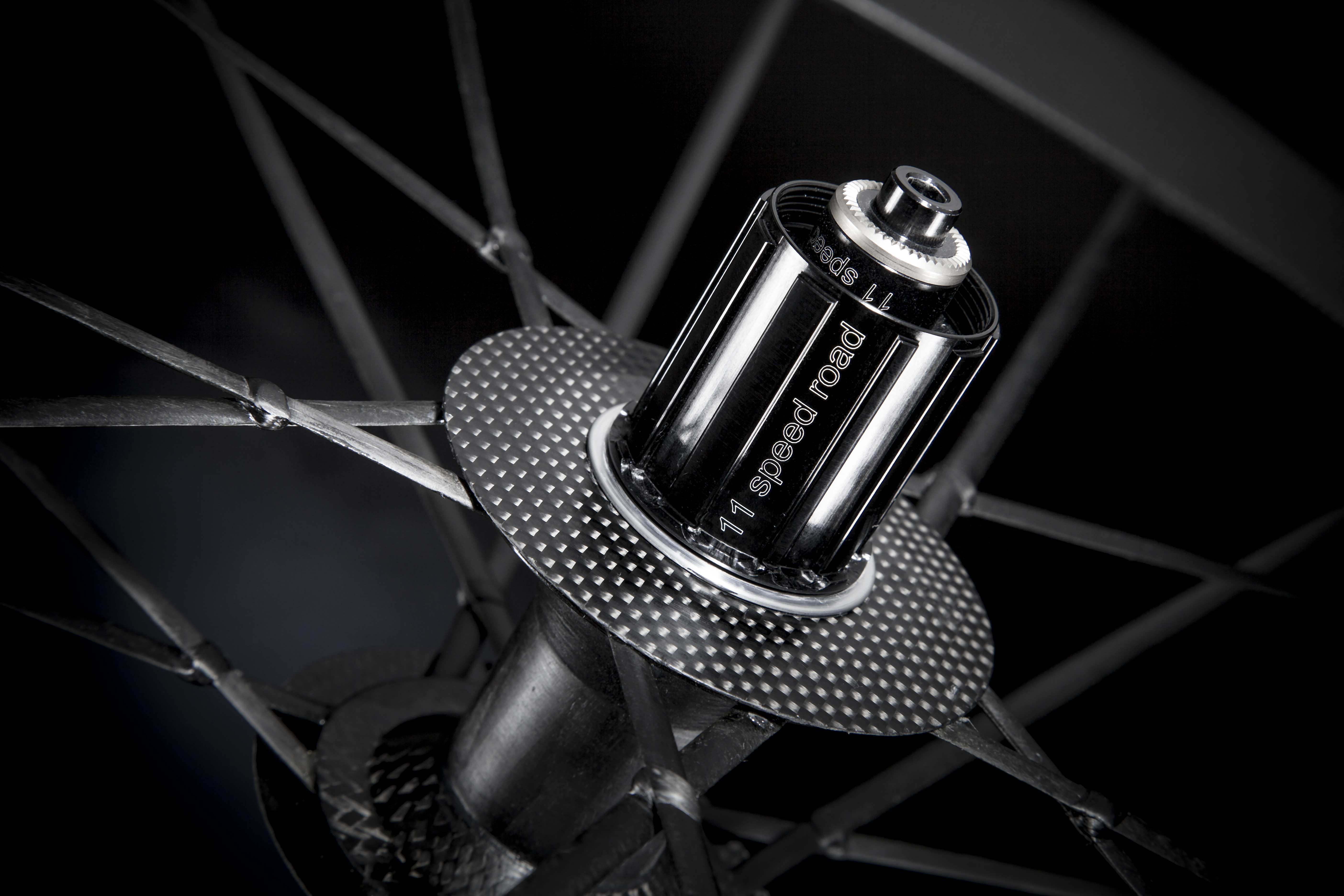 lightweight carbon rim wheelset meilenstein_close_up Schmolke